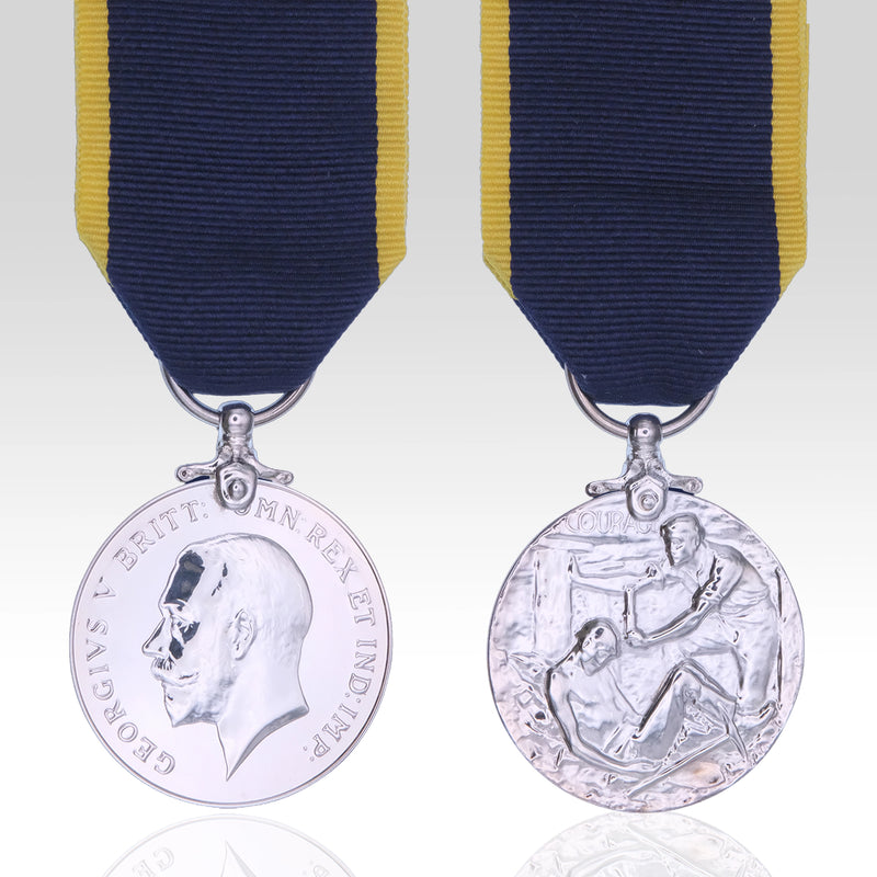 Edward Medal 1st Class Mines GV Sovereign