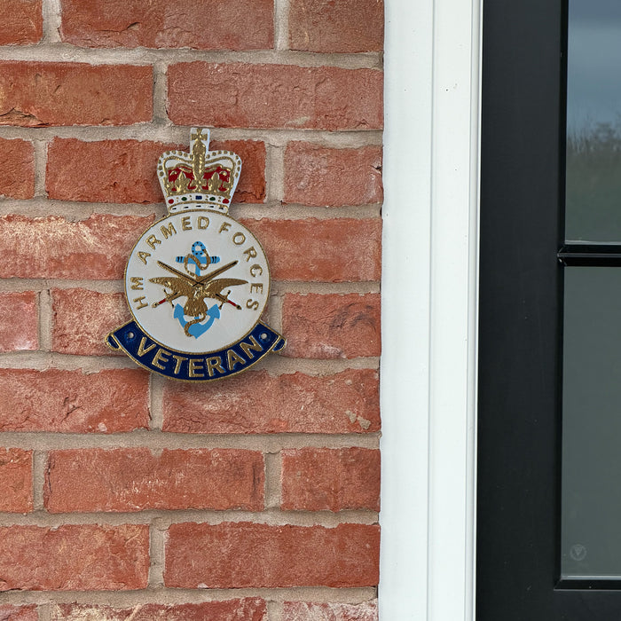 HM Armed Forces Veteran Badge Wall Plaque – Cast Aluminium (Indoor/Outdoor)