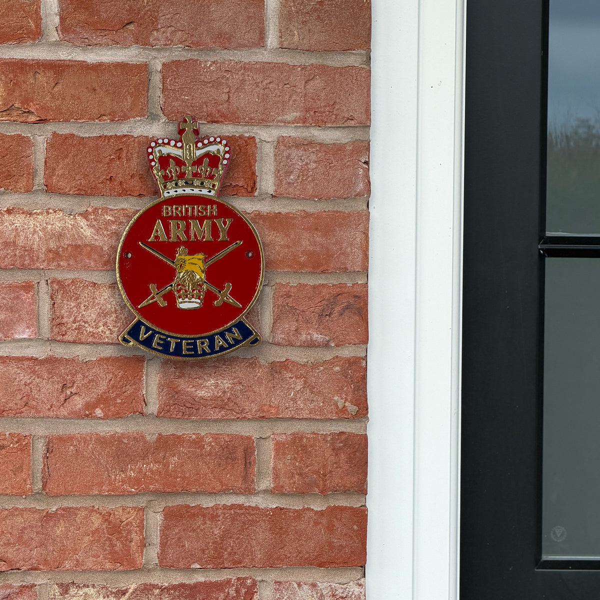 HM BRITISH ARMY エンブレム プレート British Army Veteran Badge Wall Plaque (Cast Aluminium) | Empire