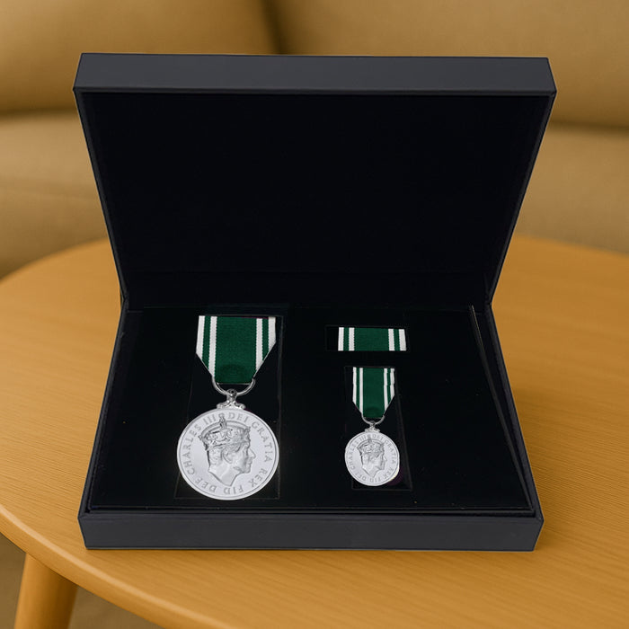 Ambulance Service Long Service Medal CIIIR Presentation Set | Full Size, Miniature & Ribbon Bar