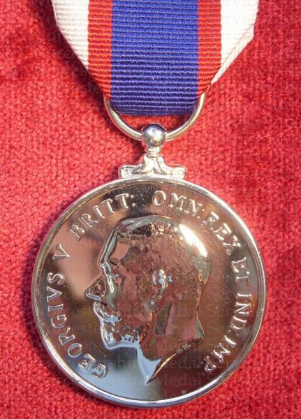 Royal Fleet Reserve GV Full Size Medal
